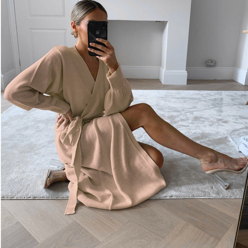 Robe pull femme à col en V